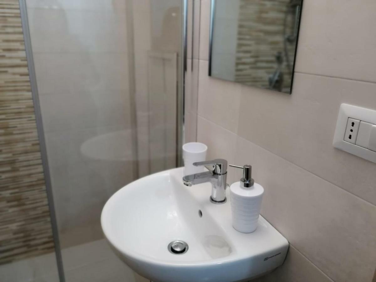 Casa Vacanze Santa Maria Villa Bari Eksteriør billede